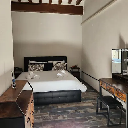 Margot76 Apartment Parma